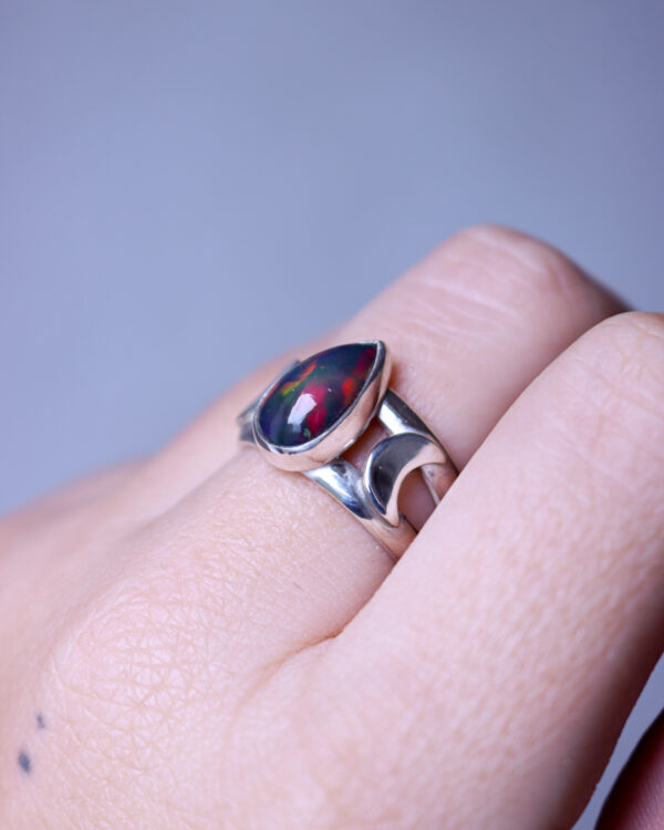 Selene - Imagen 2